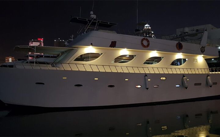 Book Private Luxury Yacht