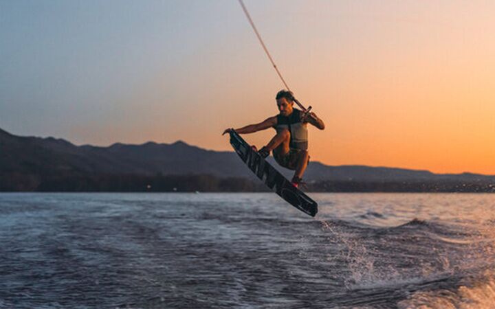 Wakeboarding in Qatar